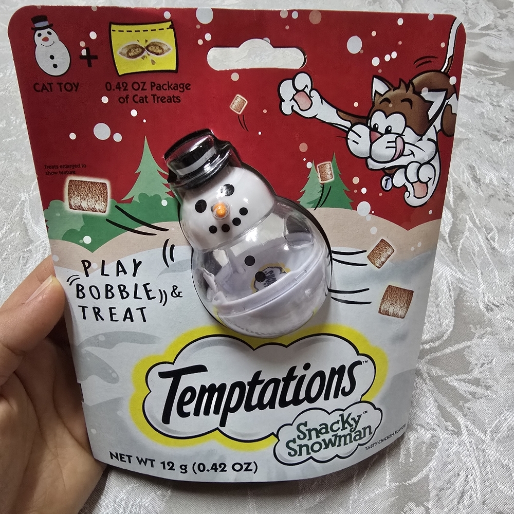 Temptations Snacky Snowman Play Bobble & Treat Cat Toy .42 oz Treats Exp 10/26